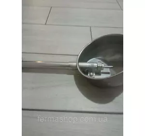 Система чашечного поения для подрощенных поросят від 7 до 40 кг из нержавейки Система чашечного поения для подрощенных поросят від 7 до 40 кг из нержавейки